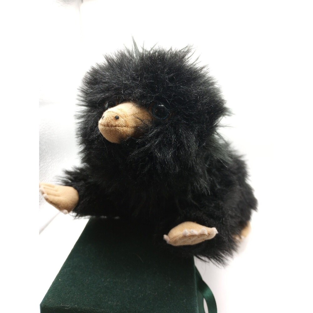 The Crimes of Grindelwald Baby Black Niffler Small 10" Plush Euc Black Furry